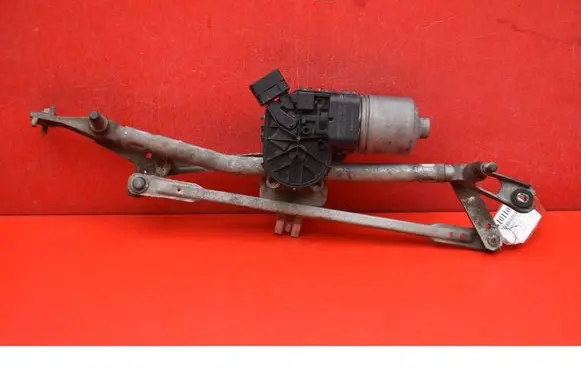 Front wiper linkage and motor