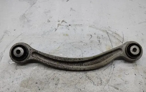 Mercedes-Benz C W205 Rear control arm 20409FI