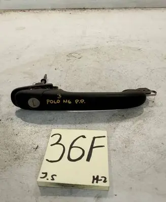 Volkswagen Polo III 6N 6N2 6NF Front door exterior handle 6N0837207C