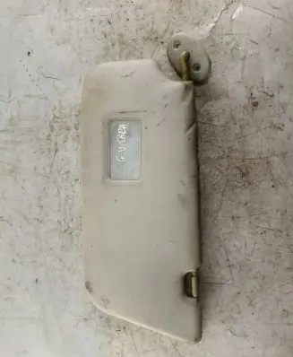 Suzuki Grand Vitara I Sun visor