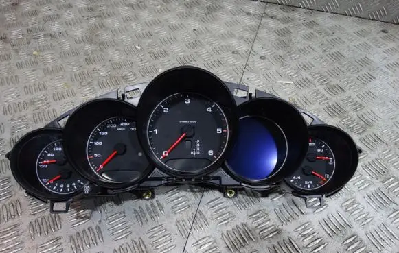 Porsche Panamera (970) Speedometer (instrument cluster) 97064119408