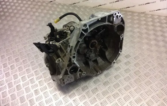 Renault Captur Manual 5 speed gearbox 320103160R A022061 JB5357
