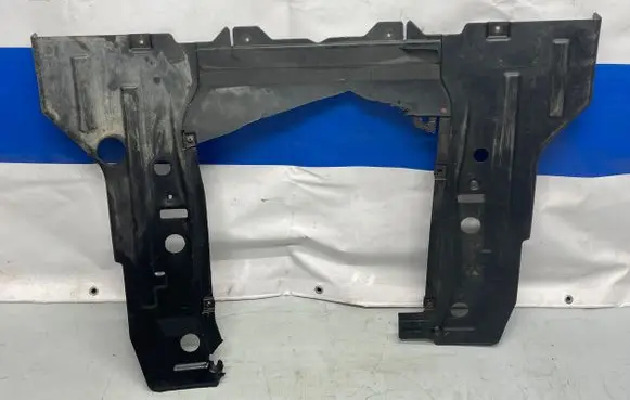 Engine splash shield/under tray