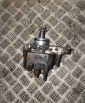 Renault Master II Fuel injection high pressure pump 8200170377