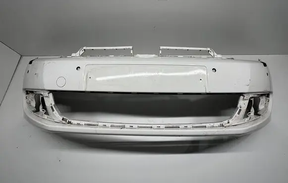 Volkswagen Golf VI Front bumper 5K0807221