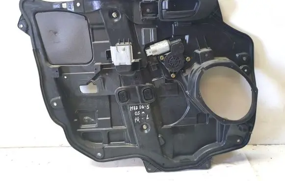 Mazda 5 Front door window regulator with motor C2355997X