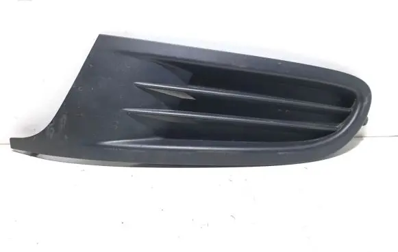 Volkswagen Golf VI Front bumper lower grill 5K0853665A