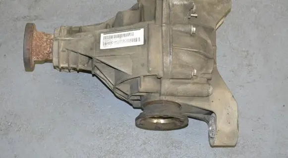 Volkswagen Touareg I Rear differential 4460310019