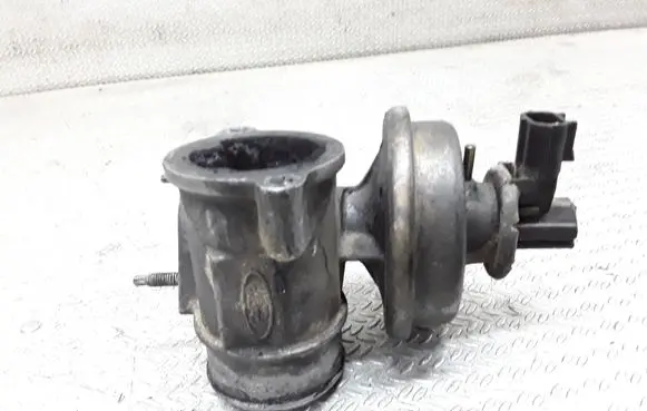 Jaguar X-Type EGR valve