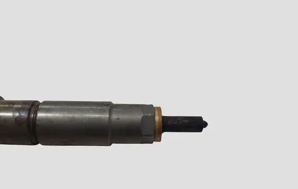 Nissan X-Trail T31 Fuel injector 0445115084