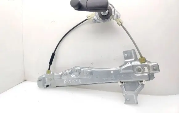 Rear door manual window regulator