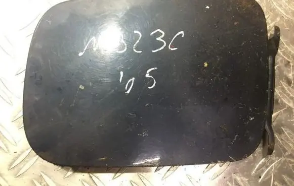 Mazda 323 Fuel tank cap
