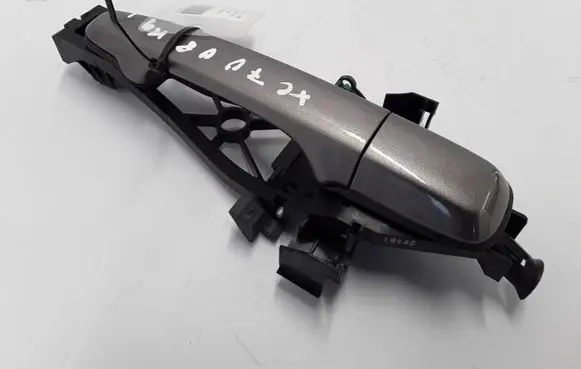 Volvo XC70 Rear door exterior handle 30784202
