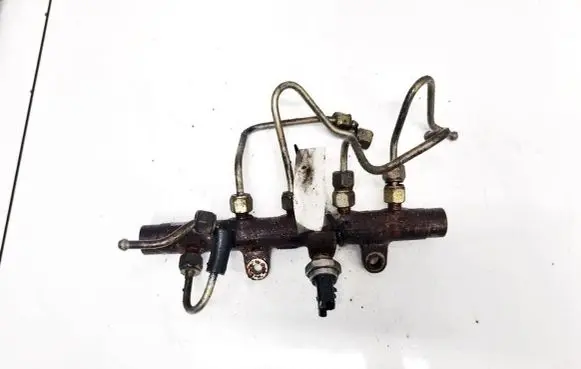 Fuel main line pipe