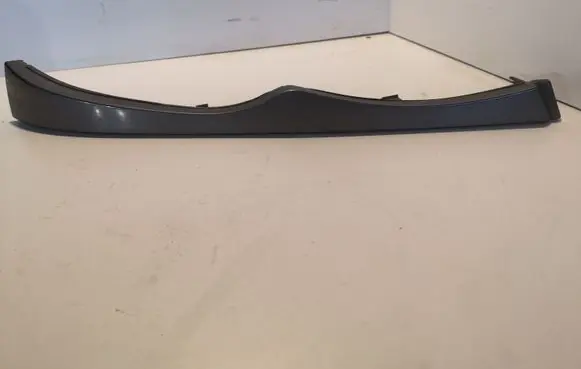 BMW 3 E46 Under headlight/headlamp trim 