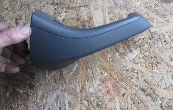 Volkswagen Jetta V Rear door handle trim 