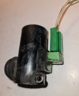 Subaru Impreza I Windscreen/windshield washer pump 86611AA010