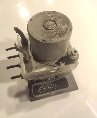 Audi A6 S6 C6 4F ABS Pump 4F0614517T 4F0910517AC
