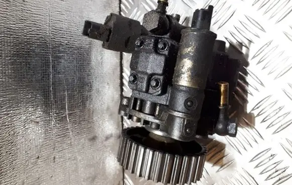 Ford Fiesta Fuel injection high pressure pump 9641852080 FTP619810F