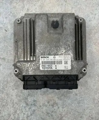 Toyota Yaris Engine control unit/module 896610DC21 1039S33129 0281015385