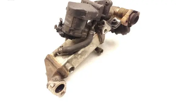 BMW 1 E81 E87 EGR valve 7810166 781016603