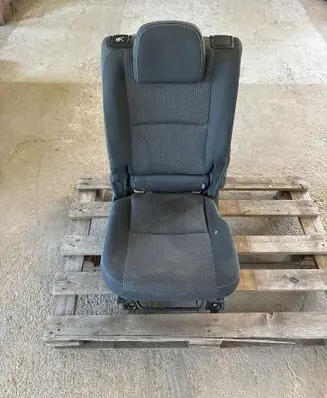 Toyota Verso Rear seat 