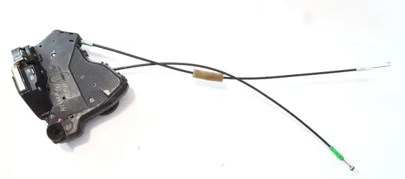 Toyota Hilux (AN10, AN20, AN30) Front door lock 690400K060