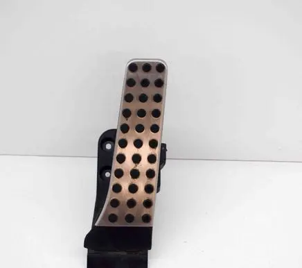 Mercedes-Benz GLC X253 C253 Accelerator throttle pedal A2533000104