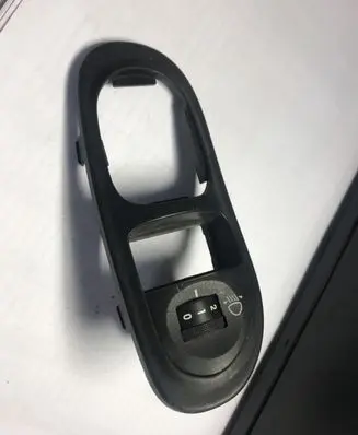 Hyundai Lantra II Headlight level height control switch