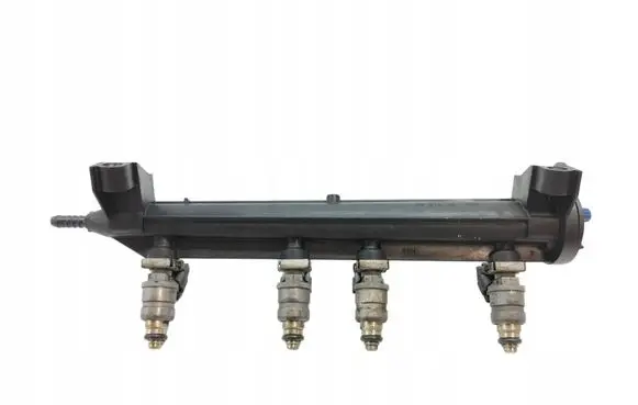 Seat Leon (1P) Fuel main line pipe 06A133317AS