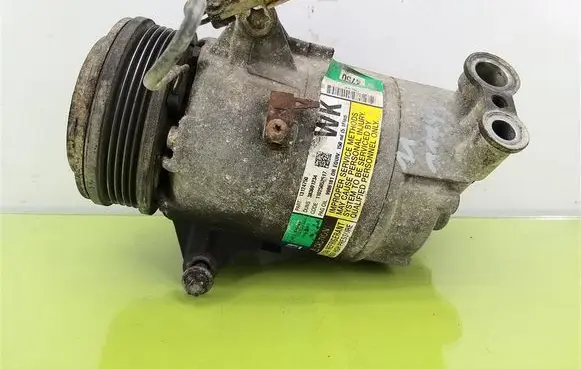 Opel Zafira B Air conditioning (A/C) compressor (pump) 13124750