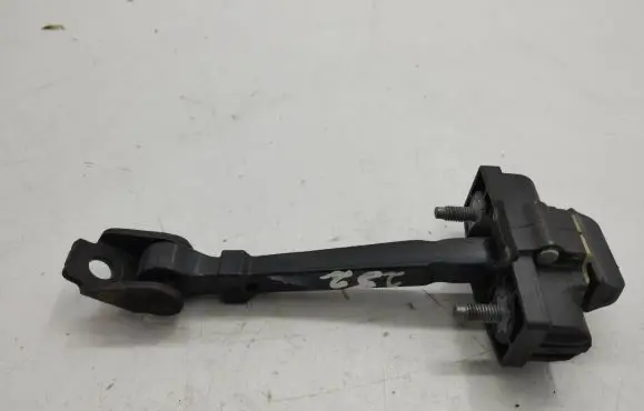 Renault Clio IV Rear door check strap stopper 824307049R
