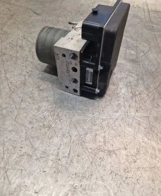 Citroen DS5 ABS Pump 9678189680
