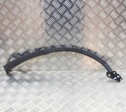 Toyota RAV 4 (XA50) Rear fender molding trim 7587442010