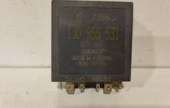 Volkswagen Sharan Window wiper relay 1J0955531 A101202