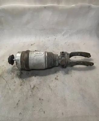 Audi Q7 4L Front air suspension shock absorber 7L8616039D 166ATE0467A626L