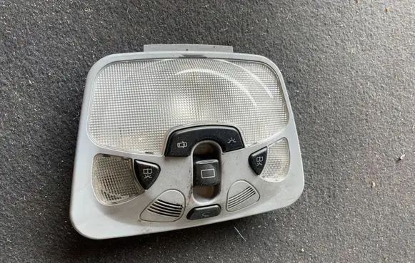 Mercedes-Benz C W203 Front seat light A2038201201 2013134413