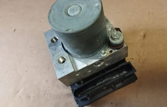 Infiniti G37 ABS Pump 0265251630
