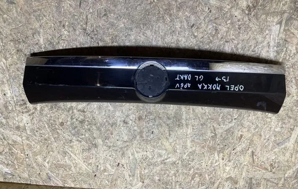 Opel Mokka Trunk door license plate light bar 