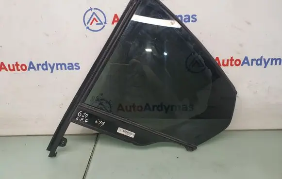 Rear vent window glass