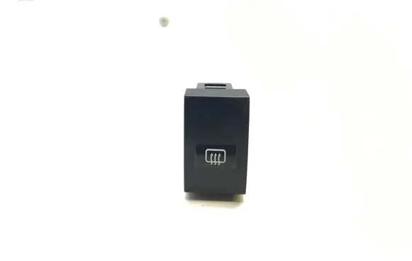 KIA Sorento Windscreen/window heater switch 864W030003