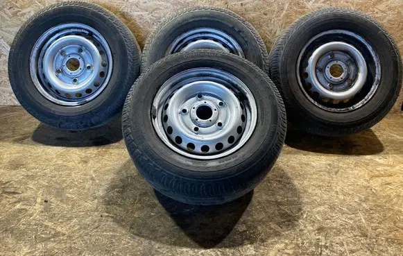 Ford Transit Custom R15 alloy rim