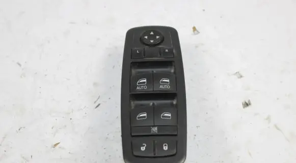 Jeep Cherokee Electric window control switch 68271206AB