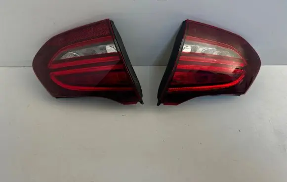 Mercedes-Benz C W205 Tailgate rear/tail lights A2059064605 A2059064705