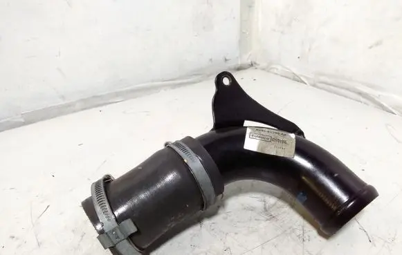 Ford C-MAX II Intercooler hose/pipe AV616C750AE