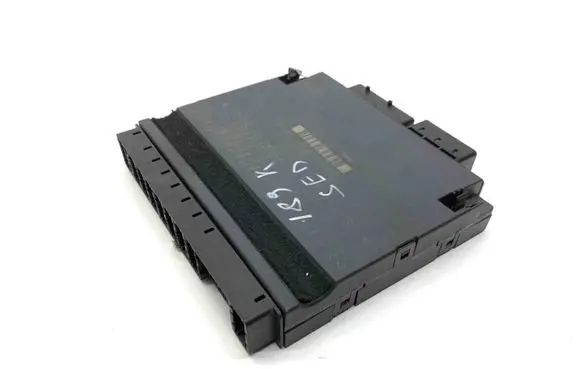 Mercedes-Benz S W220 Seat control module 2208200726