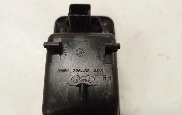 Ford Focus Front door handle cover 3M51226A36