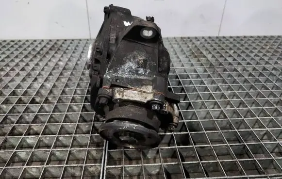 Mercedes-Benz S W222 Front differential A221335340050 A2213353400