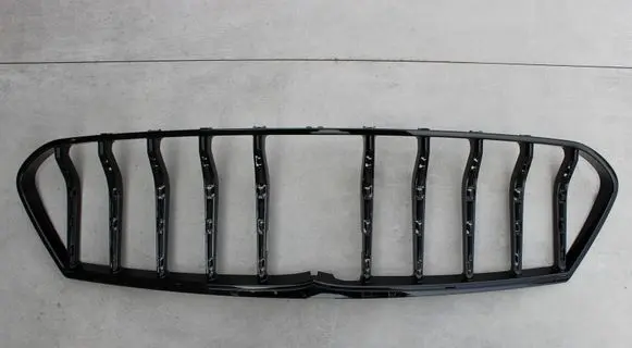 Maserati Ghibli Front grill 670097599