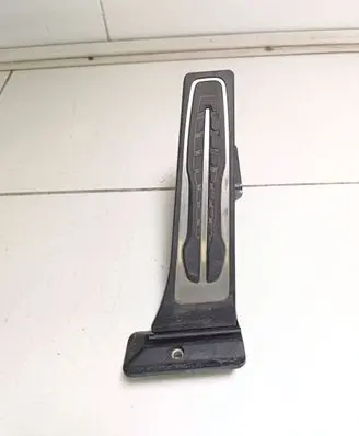 BMW 5 G30 G31 Accelerator throttle pedal 3542687105301 12037313DE 6PV01043563